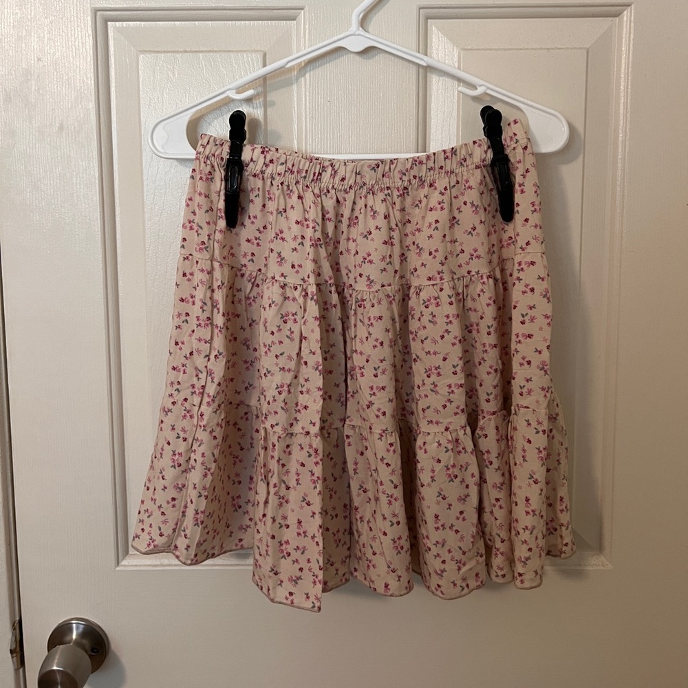 Pink flowy floral a-line skirt